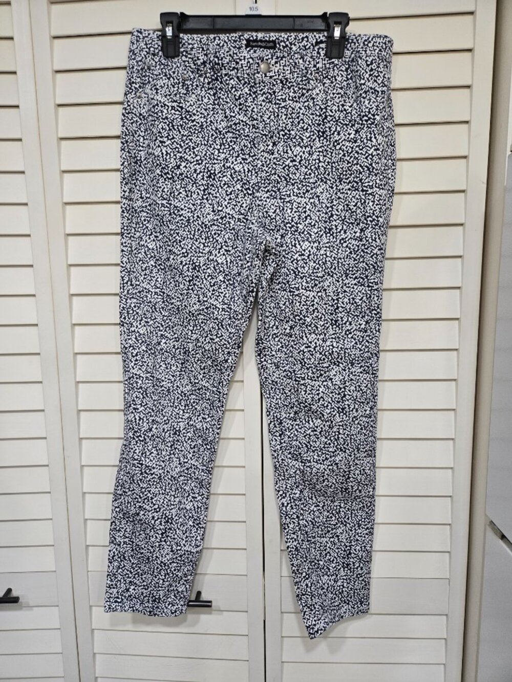 Dark Blue and White pant, size 14, like new, stretch, Needle and Cloth